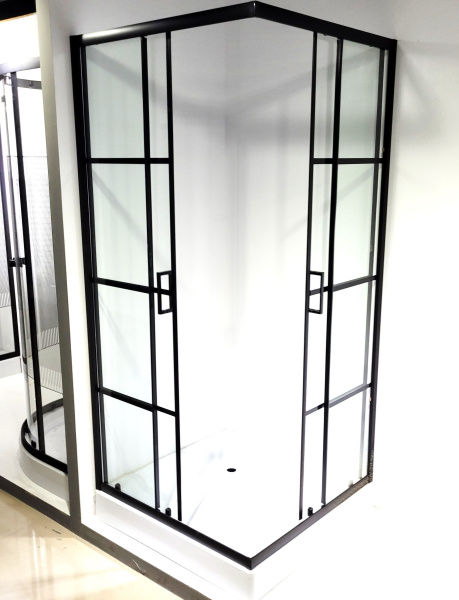 Душевой уголок квадратный BAU Stil square 90х90х195, с поддоном 12,5 см, закаленное стекло толщиной 5 мм, черные профили, с сифоном