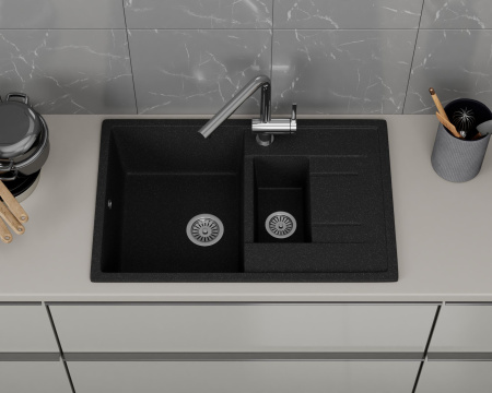 Мойка для кухни оборачиваемая полуторная чаша с крылом BAU Stil Black stone 77х50, выпуск с сифоном в комплекте, черный камень